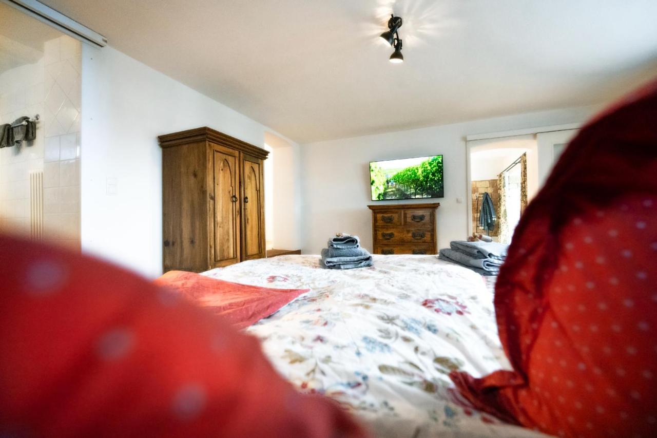 Romantische Ferienwohnung In Jugendstilvilla - Villa Del Viento นอยชตัดท์ อัน แดร์ ไวน์ชตราเซอ ภายนอก รูปภาพ